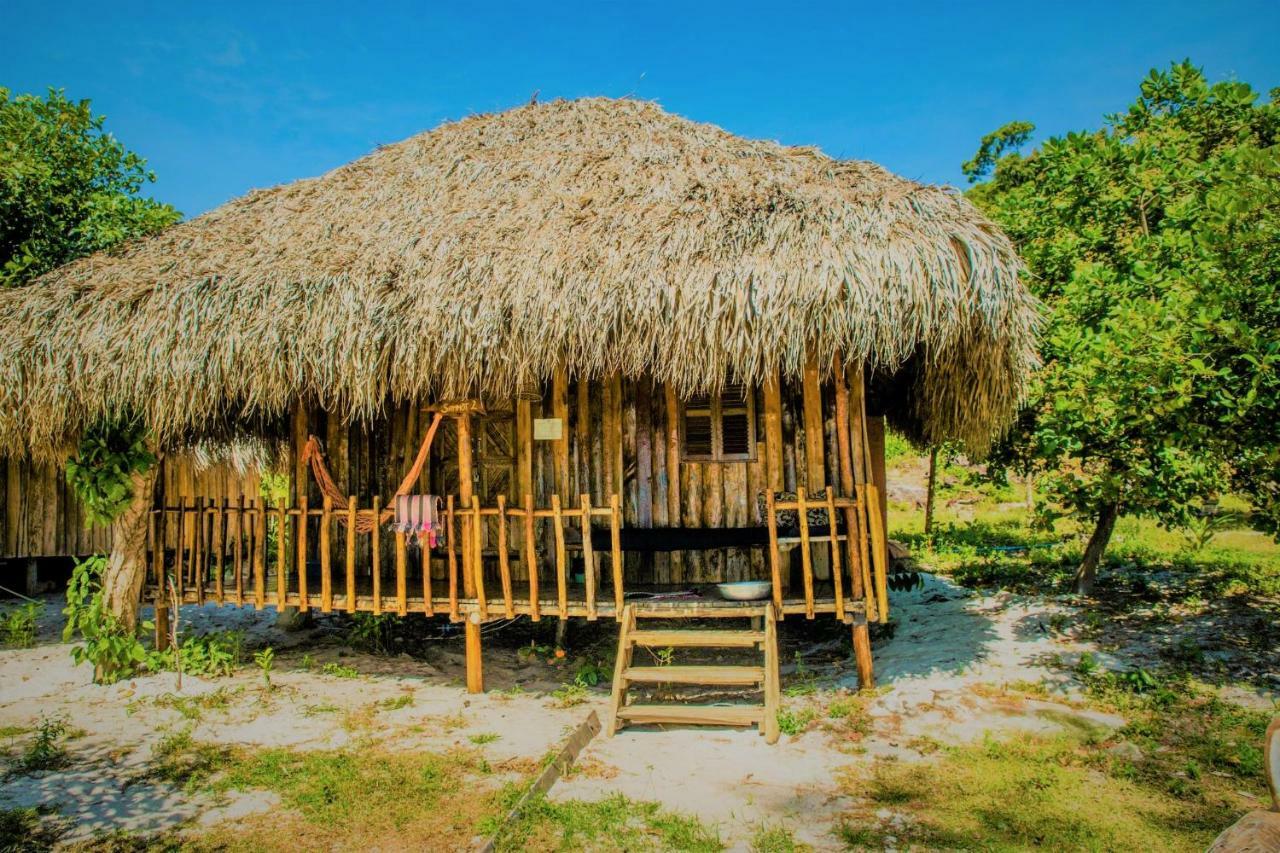 Paradise Bungalows Koh Rong Kaoh Touch Pokoj fotografie